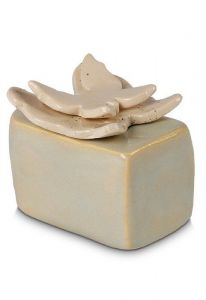 Mini urna cineraria in ceramica 'Farfalla' beige