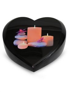 Urna cineraria cuore con candele