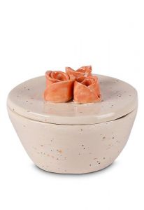 Mini urna cineraria in ceramica avorio con rose arancioni